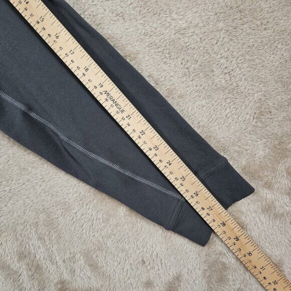 Lululemon Sweatshirt Gray Full Zip Pockets Gym Training Running Women's Size L - Picture 5 of 10